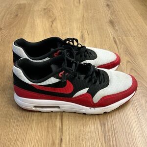 Nike Air Max Men’s Size: 14